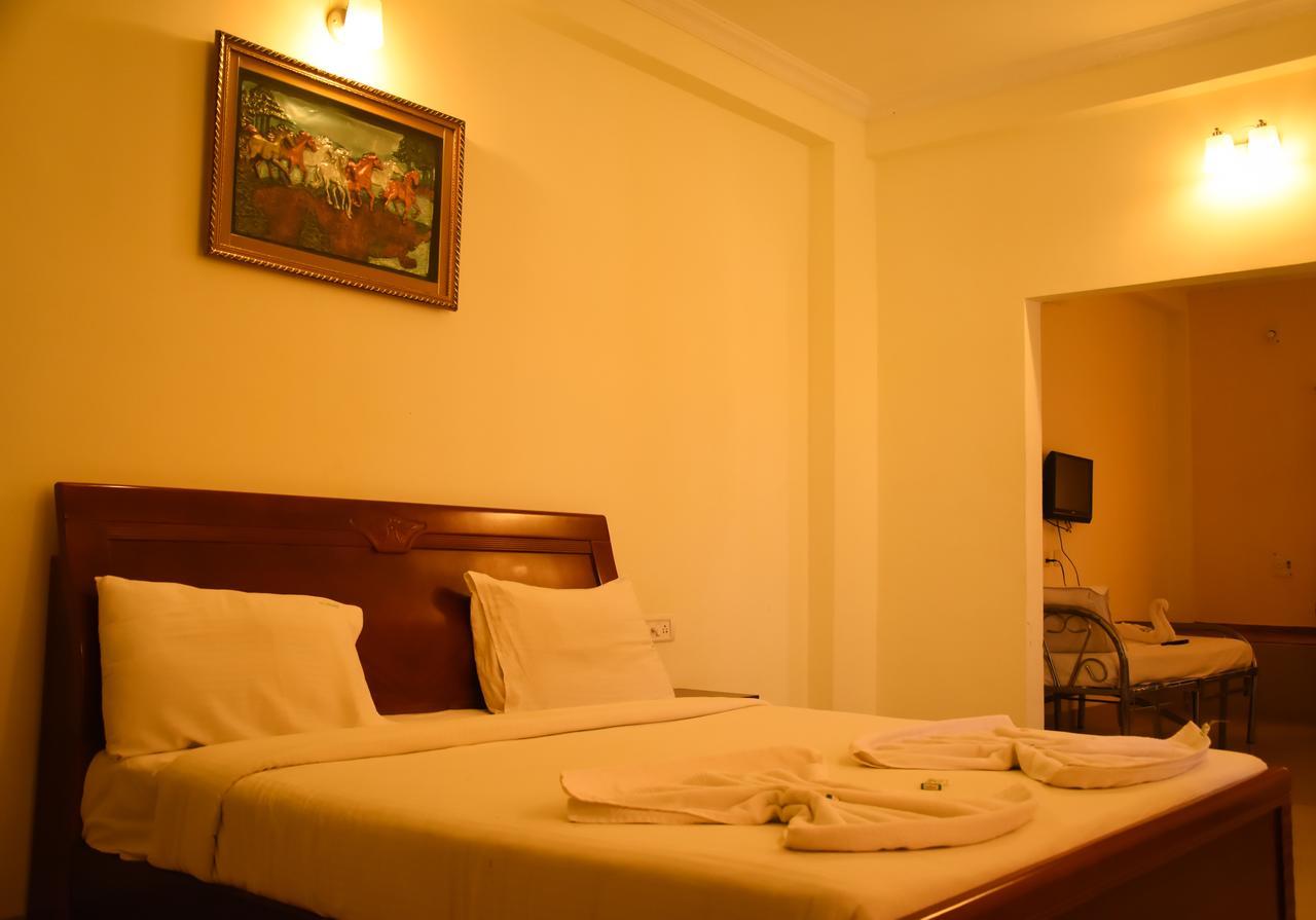 Ulo Hill Breeze Hotel Yelagiri Zewnętrze zdjęcie